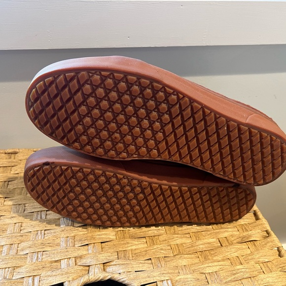 Hightop Faux Fur Vans Size 11 - Picture 3 of 4